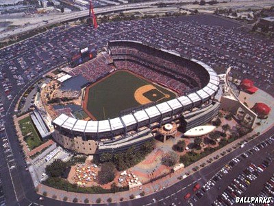 Angel Stadium in 1997 : r/baseball